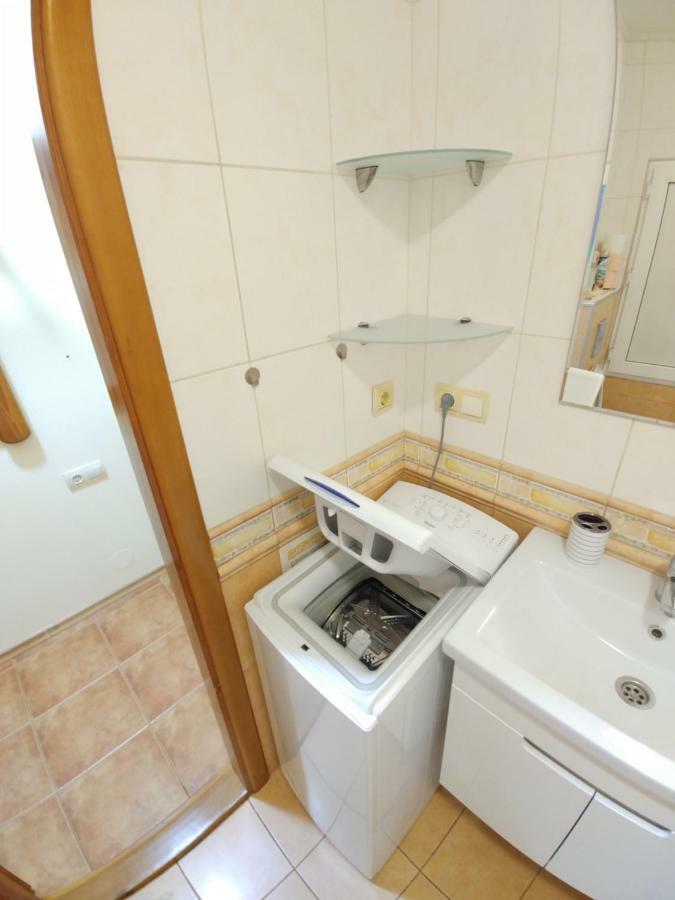 Sun Apartments City Centre Odesa Exterior photo
